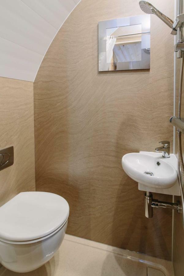 Mallow Glamping Pod Cheltenham Kültér fotó